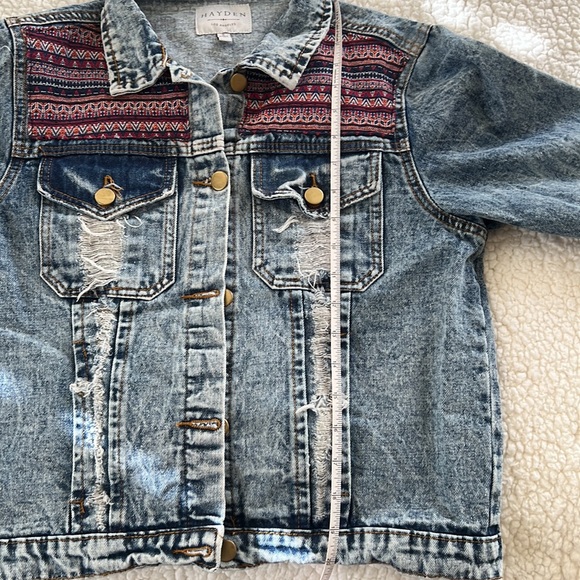 Jean jacket - Picture 10 of 12